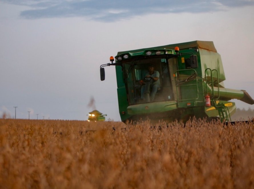 Paraná deve produzir 21,12 milhões de toneladas de grãos na safra de verão 2023/2024