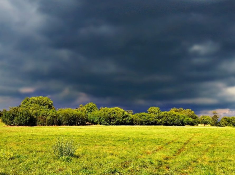 Como será o clima no Brasil em outubro?