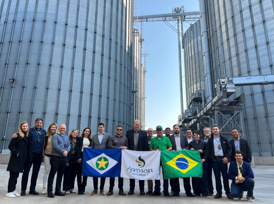 Em reunião com embaixador em Berlim, Aprosoja MT leva preocupação de produtores sobre lei europeia anti-desmatamento