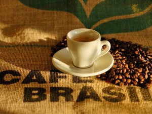 Primeiros dias úteis de 2025 registram aumento de mais de 80% na média diária do faturamento de exportação do café torrado