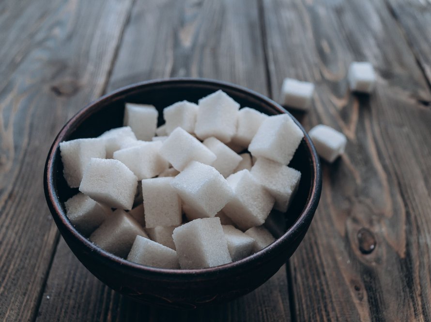 Açúcar inicia a semana em alta com apoio de expectativas de redução nas exportações indianas