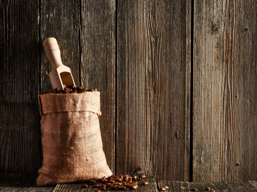 Média diária das exportações do café não torrado e torrado recua até 2ª semana de  dezembro/25