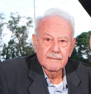 Brasil se despede do pesquisador conhecido por ser o pai do Feijão Carioca