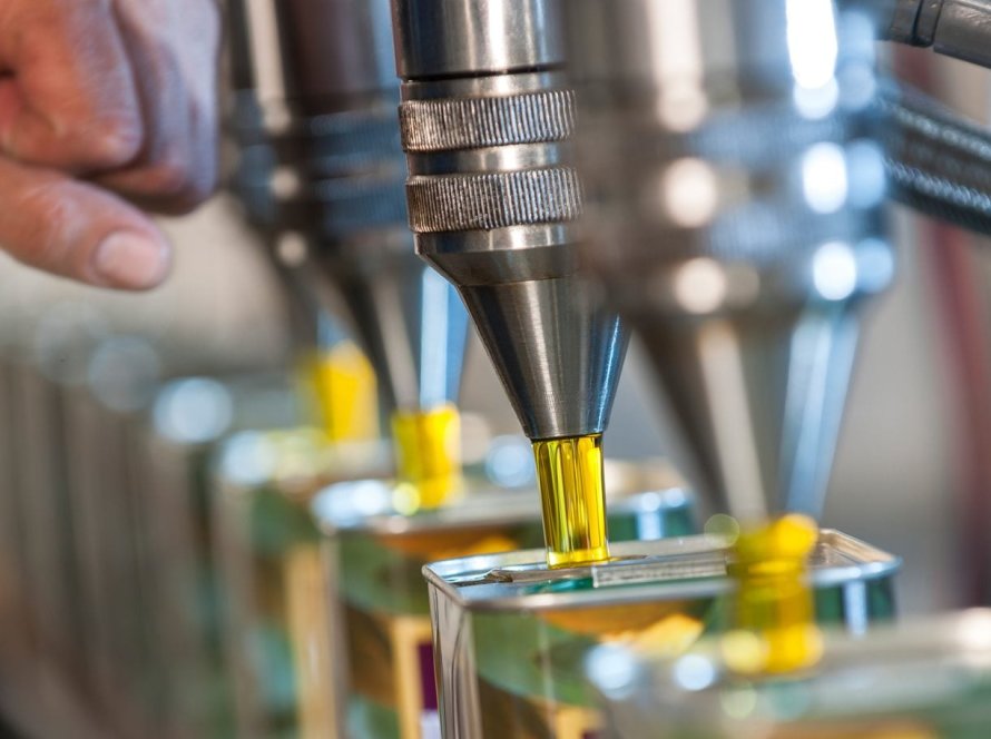 Óleo de soja sobe mais de 2% em 3ª feira de recuperação das commodities e puxa preços do grão em Chicago