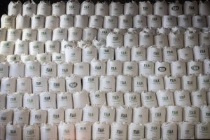 Brasil reduzirá exportações de açúcar em 14% com mudança para etanol, diz Safras & Mercado