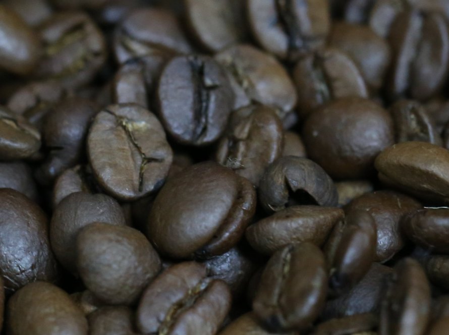 Exportações de café do Brasil caem 8% em março e somam 3,04 milhões de sacas, aponta Cecafé