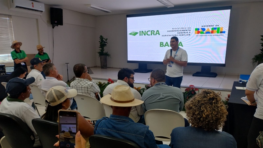 Segundo dia da Bahia Farm Show conecta exportação, pesquisa, juventude, regularização fundiária e energia renovável